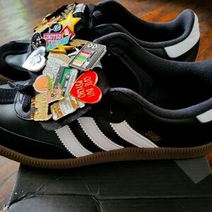 Women Samba Sneakers